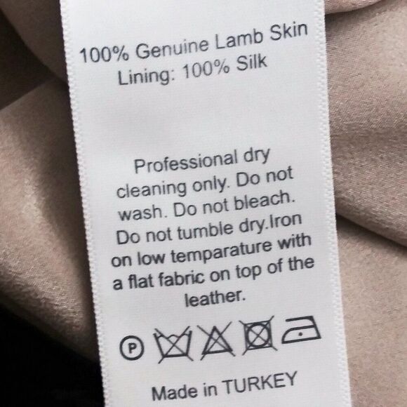 ZEYNEP ARCAY Leather Ankle Pants Hip Cut Out Zip Front High Waist Cropped Sz 8/M - Picture 12 of 14